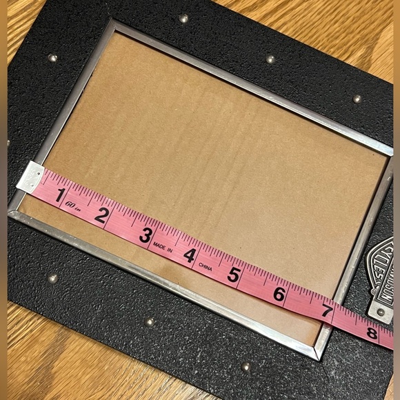 Harley-Davidson® 5 x 7 Black Resin Tabletop Photo Frame Bar & Shield Logo - Picture 9 of 12